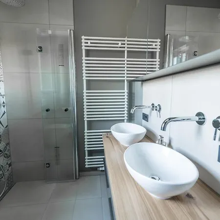 アパート Heaven House Harmonie