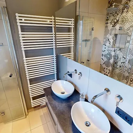 アパート Heaven House Harmonie *